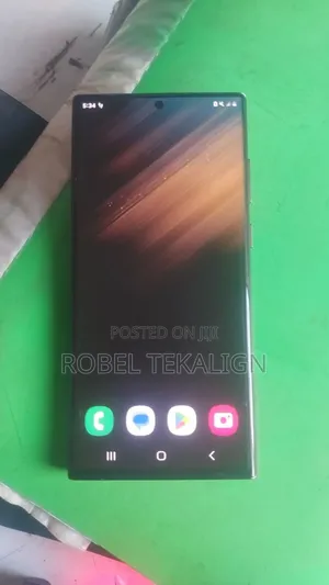 Photo - New Samsung Galaxy S22 Ultra 256 GB Black