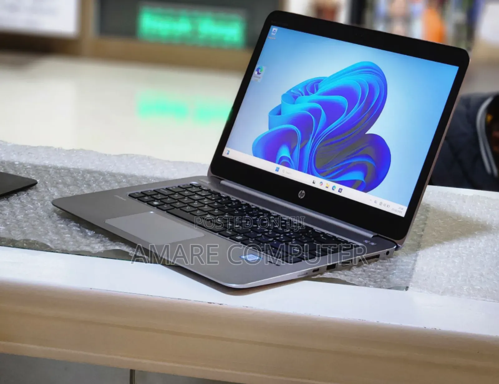 New Laptop HP EliteBook 1040 G3 8GB Intel Core I5 SSD 256GB