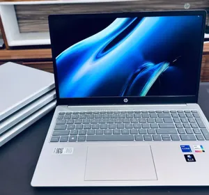 Photo - New Laptop HP Stream Notebook 16GB Intel Core I5 SSD 512GB