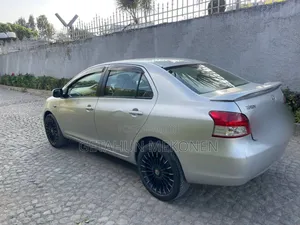 Toyota Yaris 2007 Silver