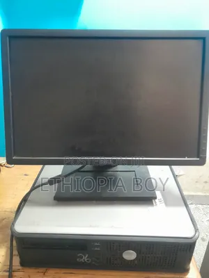 Desktop Computer Dell OptiPlex 780 2GB Intel Core 3 HDD 320GB