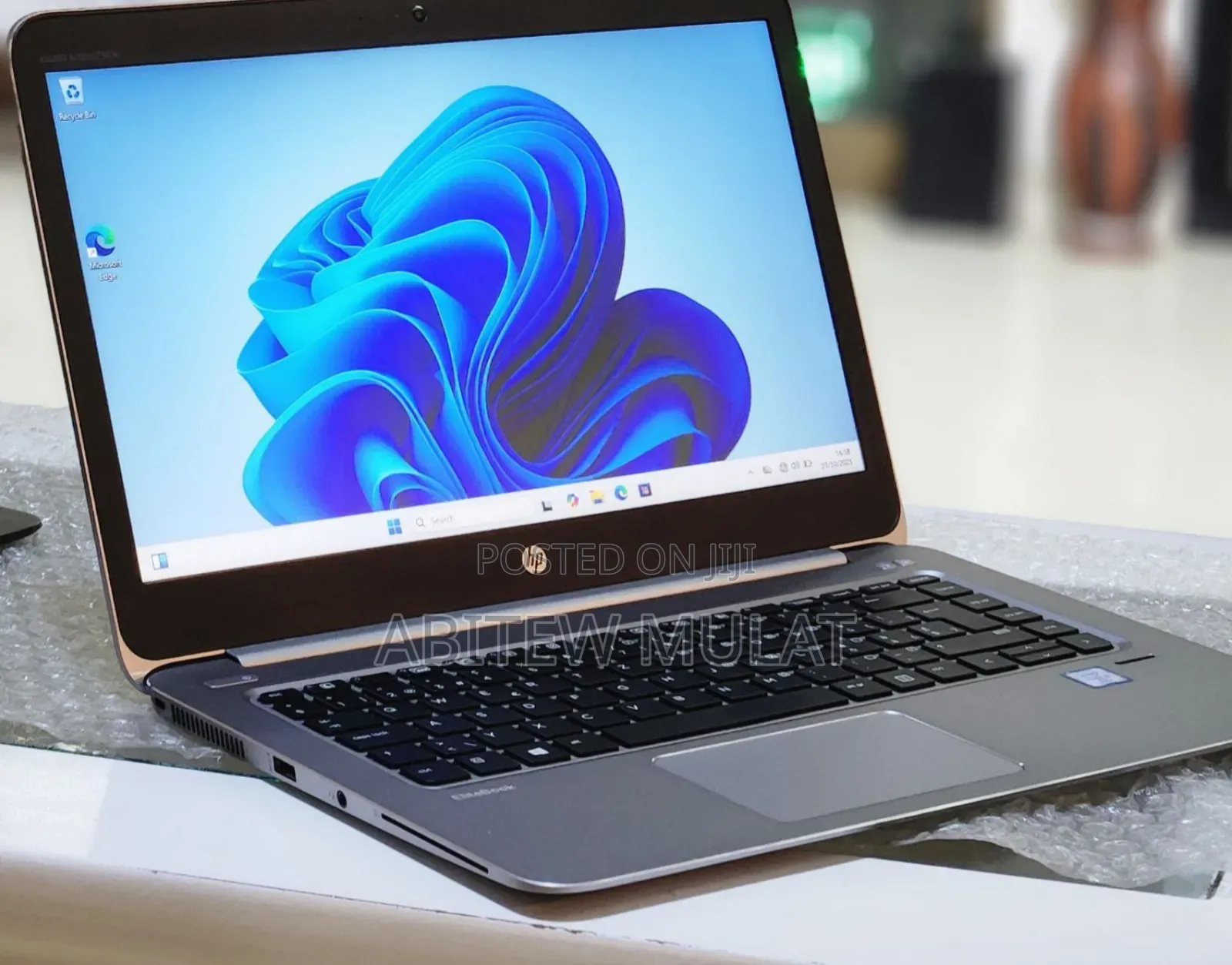 New Laptop HP EliteBook Folio 1040 G3 8GB Intel Core I5 SSD 256GB