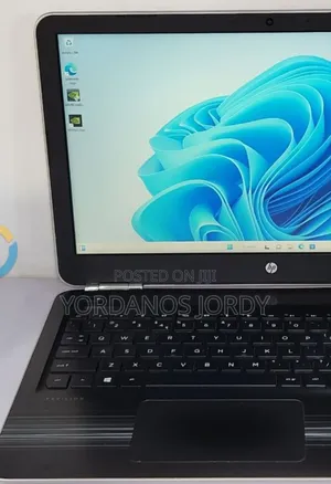 New Laptop HP Pavilion 15 8GB Intel Core I5 SSD 256GB