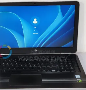 New Laptop HP Pavilion 15 8GB Intel Core I5 SSD 256GB