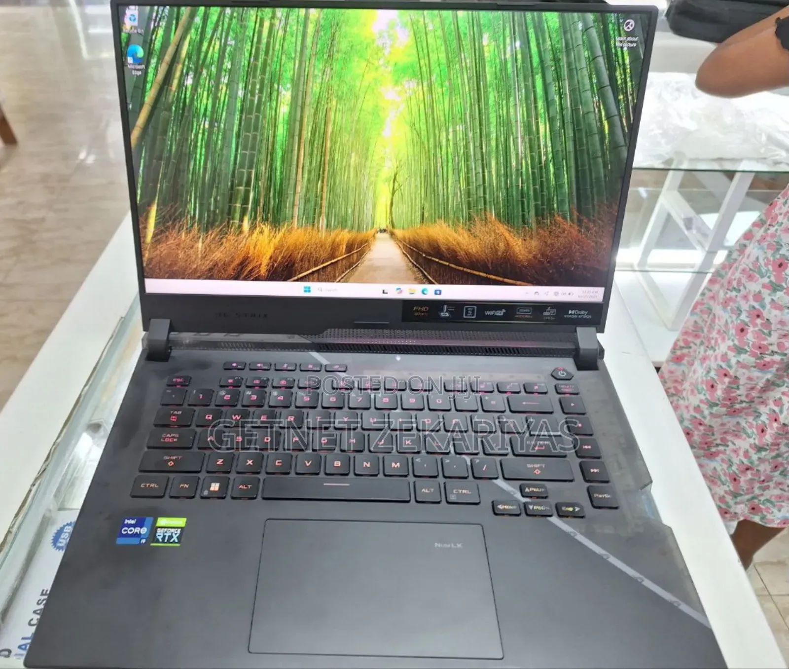 New Laptop HP Omen 15 16GB Intel Core I9 SSD 1T