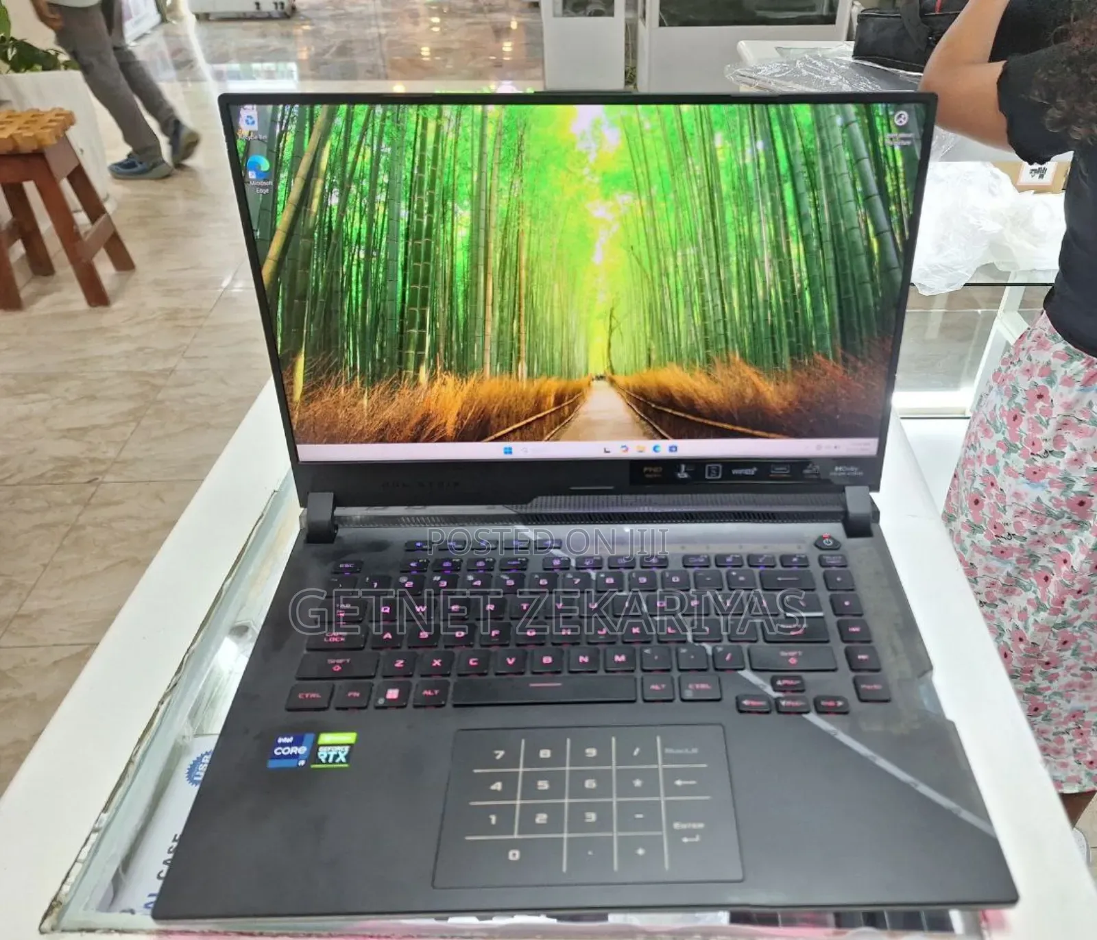 New Laptop HP Omen 15 16GB Intel Core I9 SSD 1T