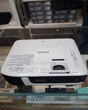 Photo - Epsone Projecter