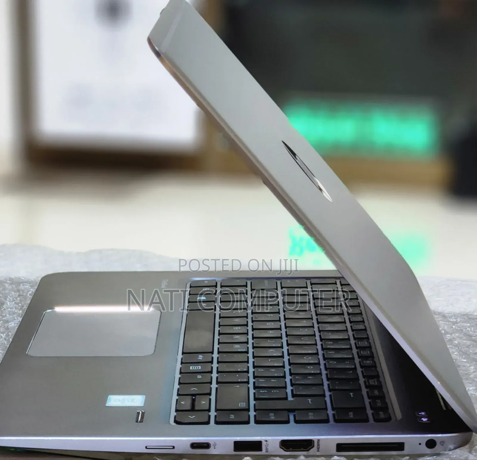 New Laptop HP EliteBook Folio 1040 G3 8GB Intel Core I5 SSD 256GB