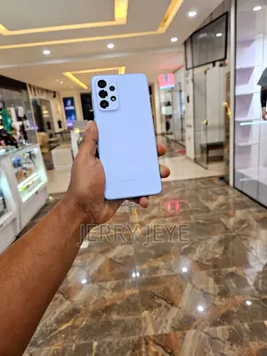 Photo - New Samsung Galaxy A33 5G 128 GB Blue