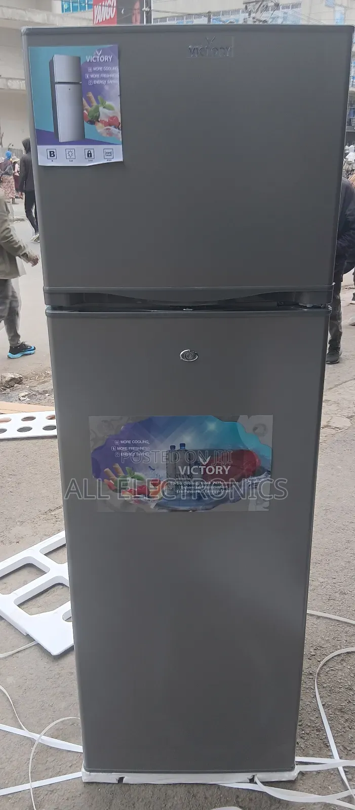 Victory 330p Refrigerator Vic