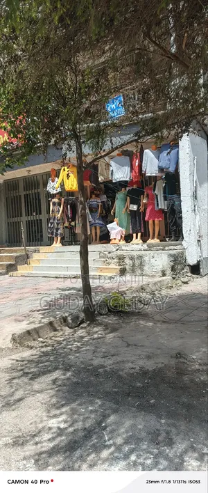 96 Kare Shop at Tuludimitu