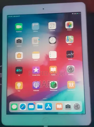 Apple iPad Air (2020) 32 GB Silver
