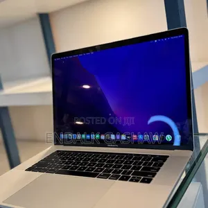 New Laptop Apple MacBook 2016 16GB Intel Core I7 SSD 512GB