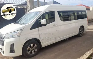 Photo - Toyota HiAce 2021 White