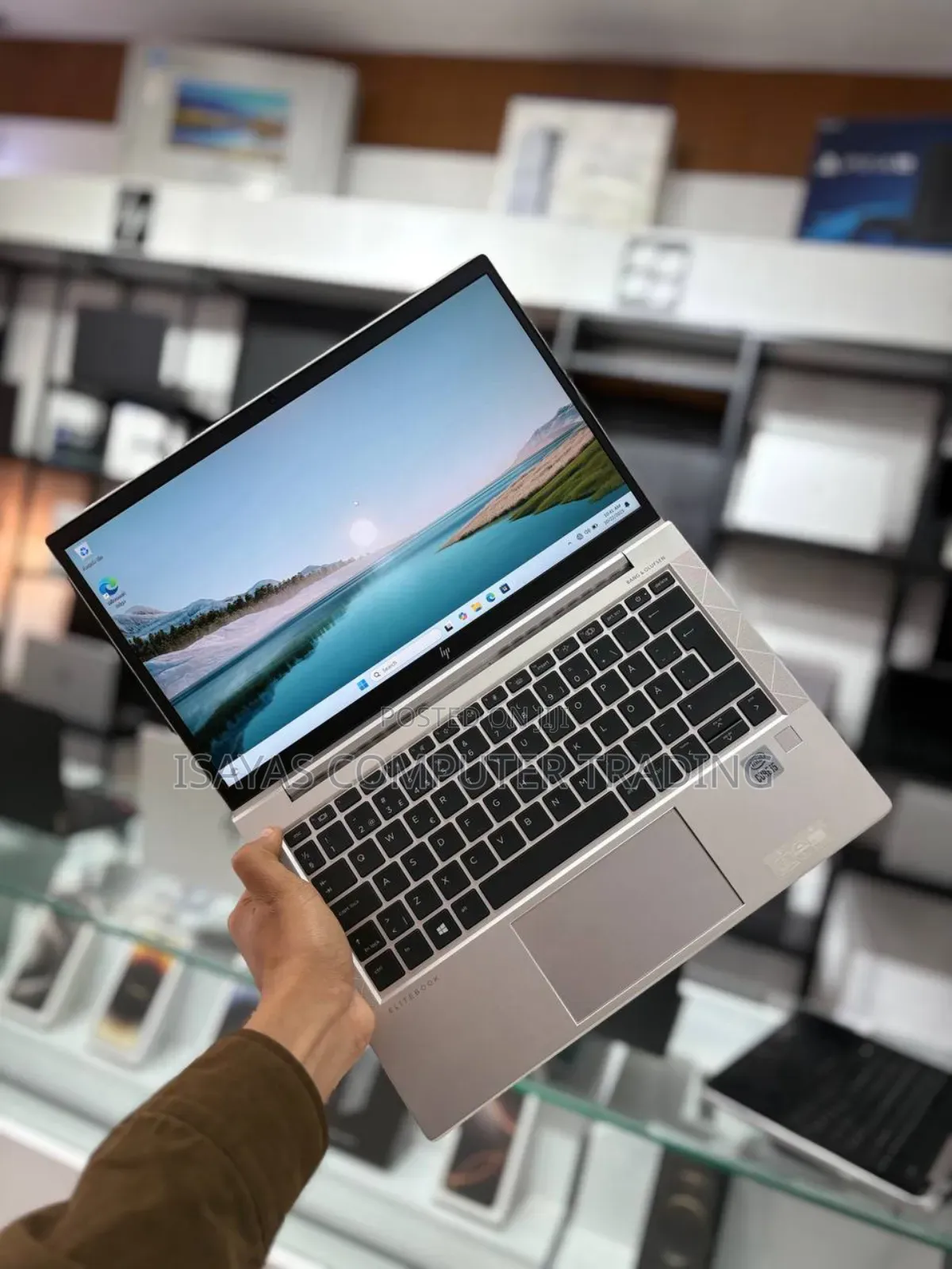 New Laptop HP EliteBook 830 G7 16GB Intel Core I5 SSD 512GB