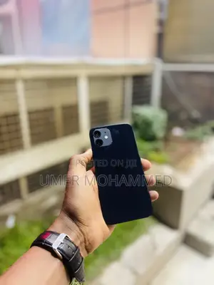 New Apple iPhone 12 128 GB Black