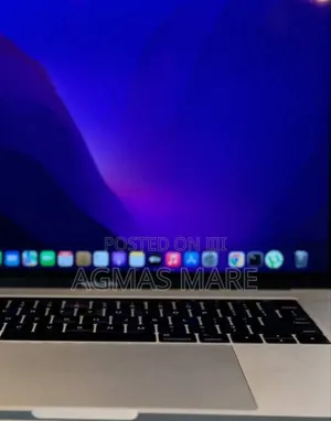 Photo - New Laptop Apple MacBook Pro 2016 16GB Intel Core I7 SSD 512GB