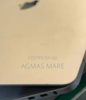 New Laptop Apple MacBook Pro 2016 16GB Intel Core I7 SSD 512GB