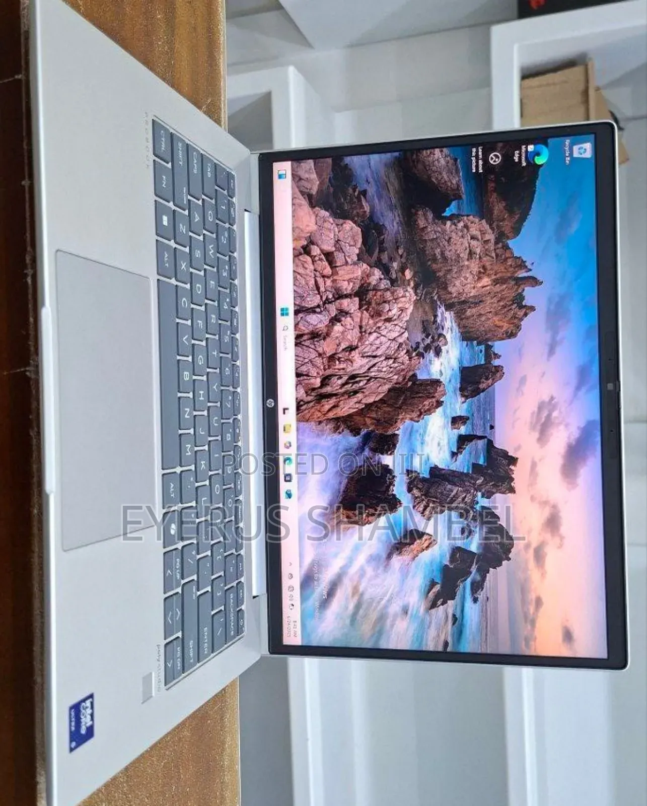 New Laptop HP ProBook 440 16GB Intel Core Ultra 5 SSD 512GB