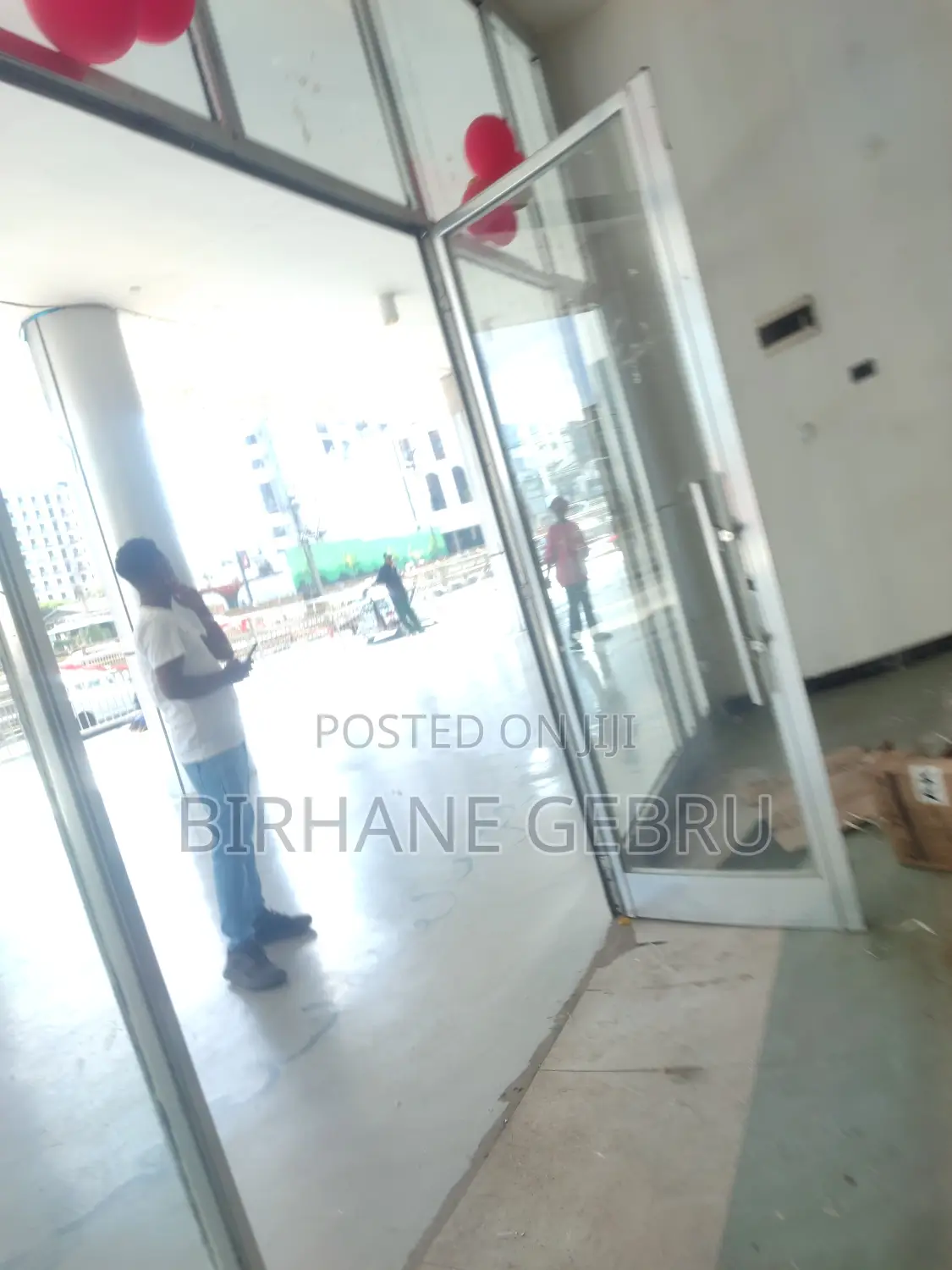 Shop Rent for Eletronics Mini Market Garment and Other