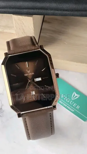 Veguer Leather Watch