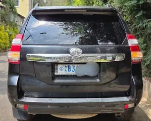 Toyota Land Cruiser Prado 2015 Gray