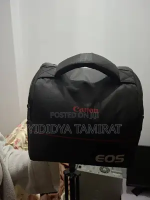 Photo - Digital Camera