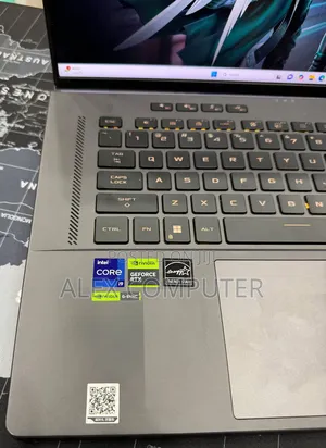 New Laptop Asus ROG Zephyrus G15 16GB Intel Core I9 SSD 1T