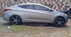 Hyundai Avante 2014 Silver