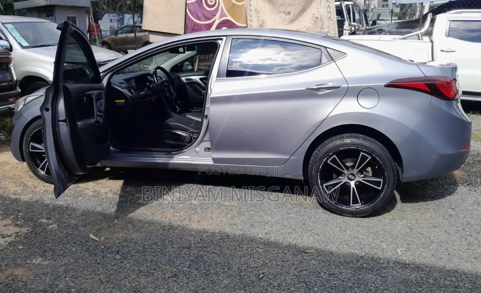 Hyundai Avante 2014 Silver