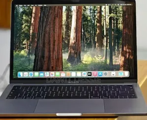 New Laptop Apple MacBook Pro 2019 16GB Intel Core I5 SSD 512GB