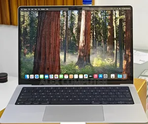 New Laptop Apple MacBook Pro M1 16GB Apple M1 Pro SSD 1T