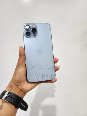 Photo - Apple iPhone 13 Pro Max 256 GB Blue