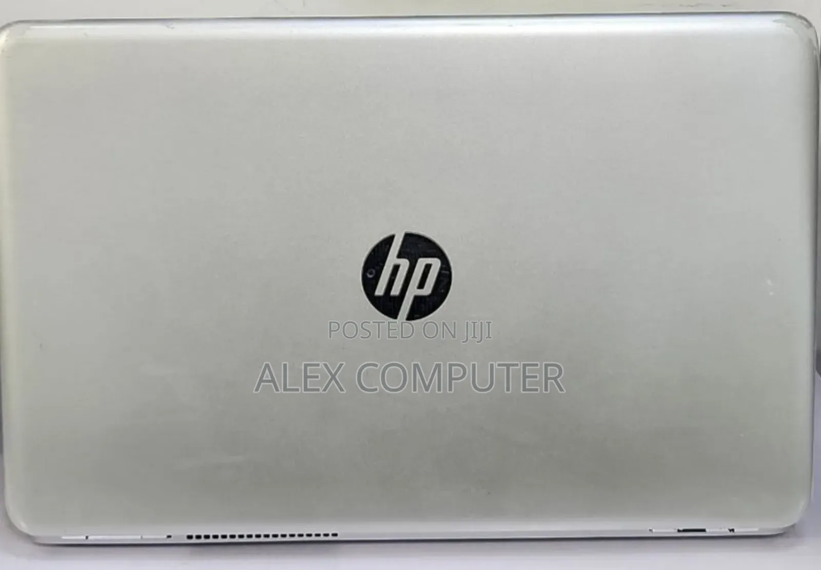 New Laptop HP Pavilion 15 8GB Intel Core I5 SSD 256GB