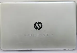 New Laptop HP Pavilion 15 8GB Intel Core I5 SSD 256GB