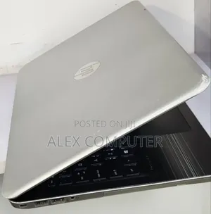 New Laptop HP Pavilion 15 8GB Intel Core I5 SSD 256GB