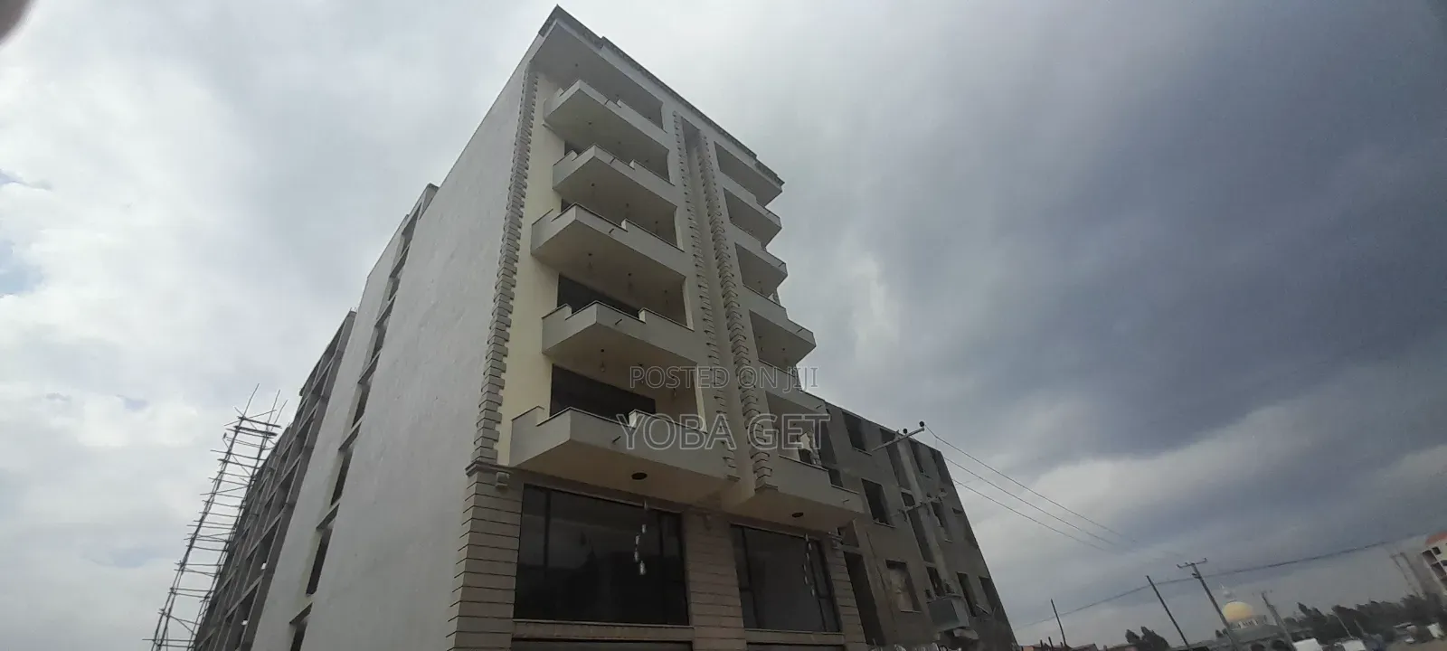 አስቸካይ የሚሸጥ አፓርታማ