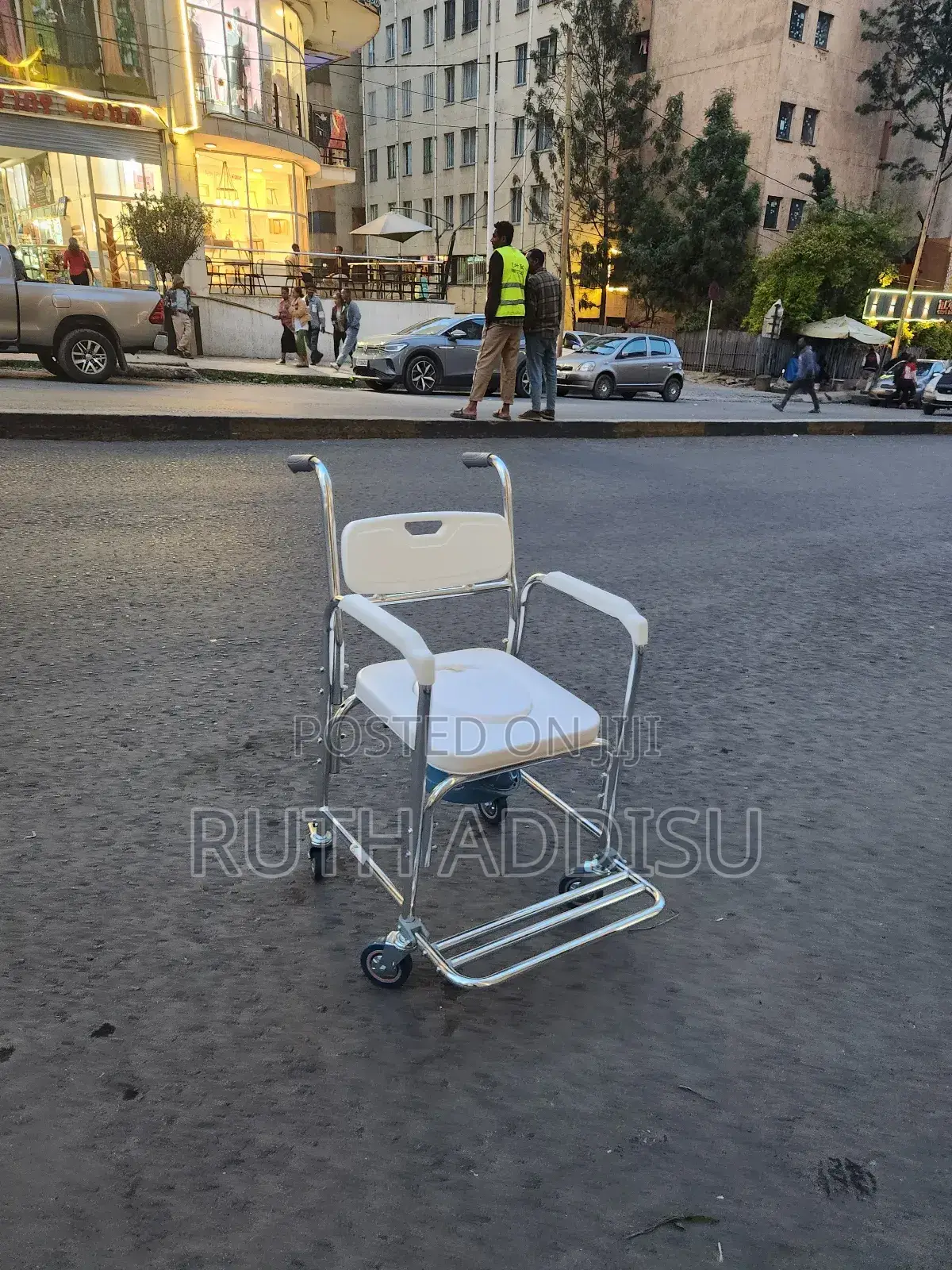 Four Wheels Medical Wheelchair考慮wheelchair223wheelchair段考wheelchair