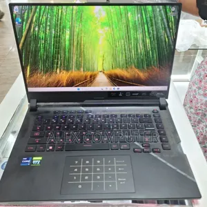 New Laptop Asus ROG Strix G15 16GB Intel Core I9 SSD 1T