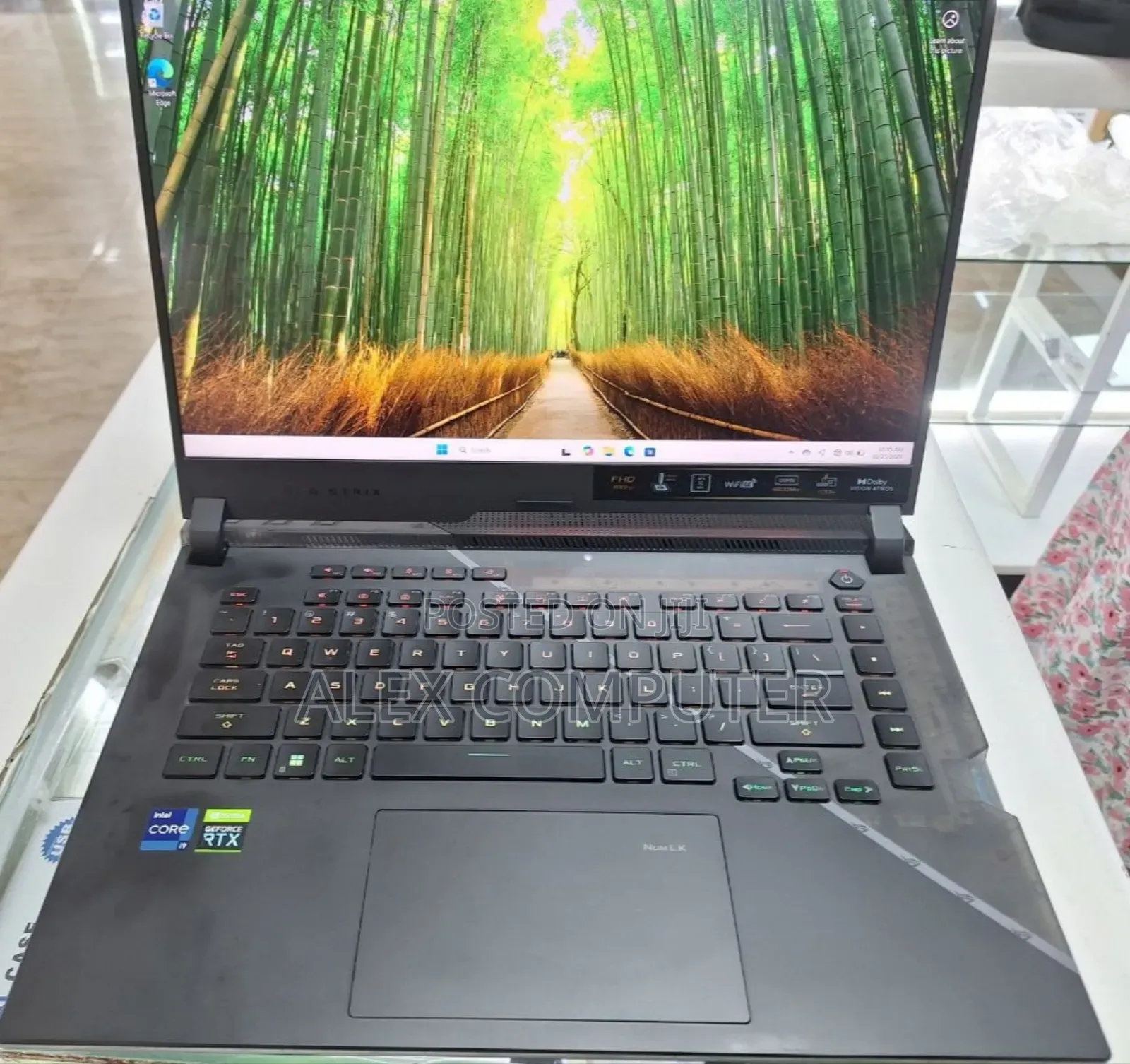 New Laptop Asus ROG Strix G15 16GB Intel Core I9 SSD 1T