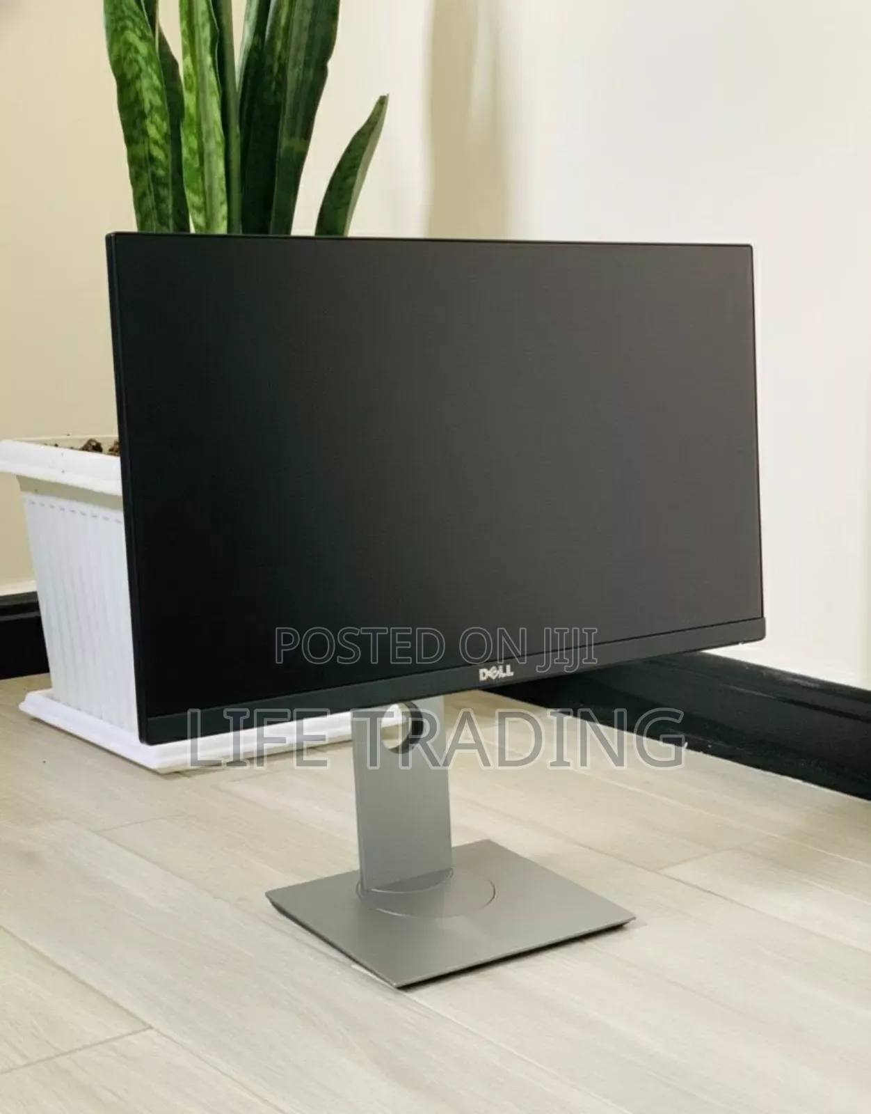 Dell 24” Frameless Full Hd