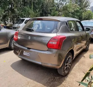Suzuki Swift 2022 Gray