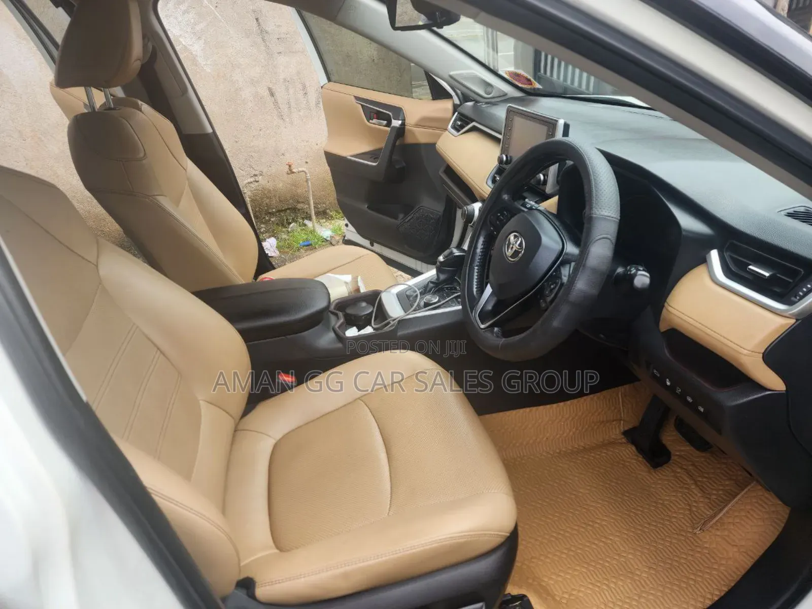 Toyota RAV4 2020 White