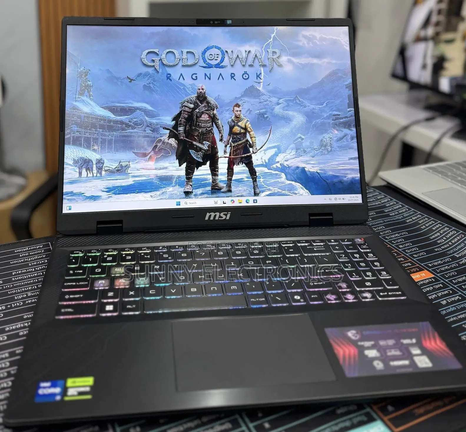 New Laptop MSI Crosshair 15 B12U 16GB Intel Core I7 SSD 1T