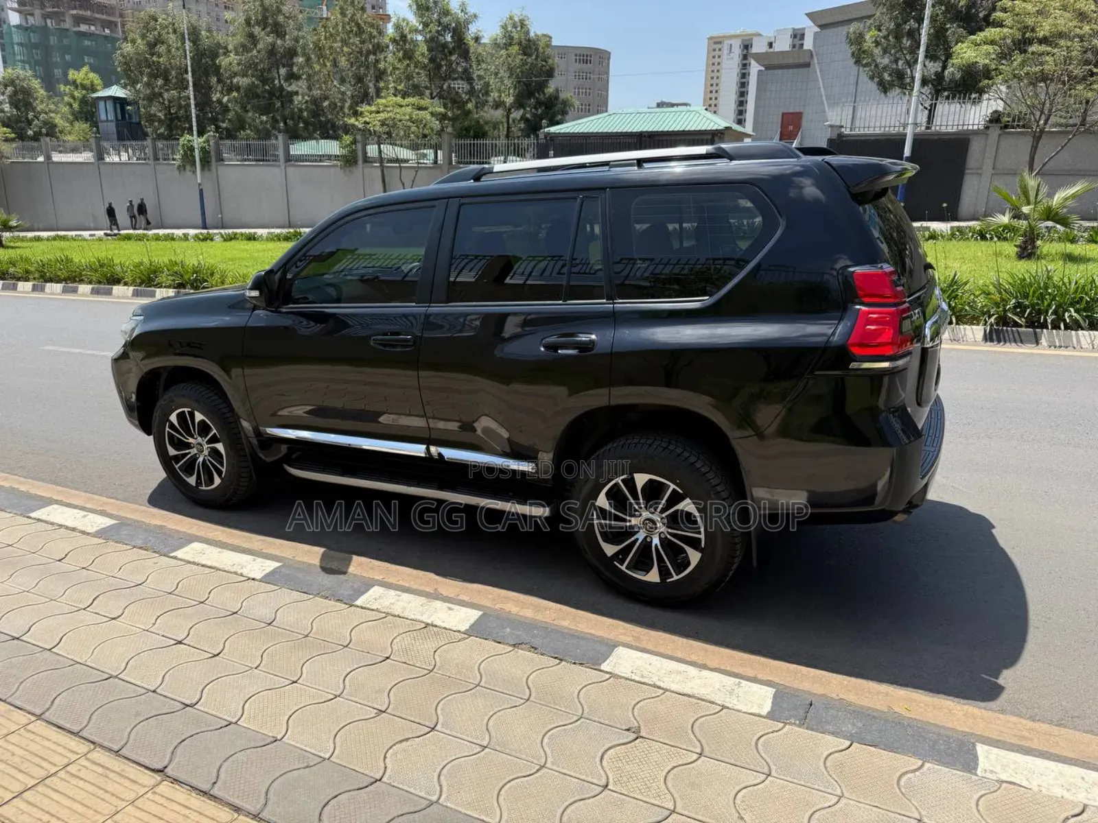Toyota Land Cruiser 2020 Black