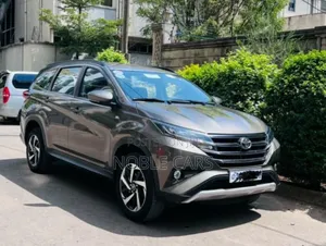 Toyota Rush 2022 Gold