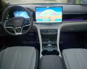 BYD Song Plus 2025 Silver