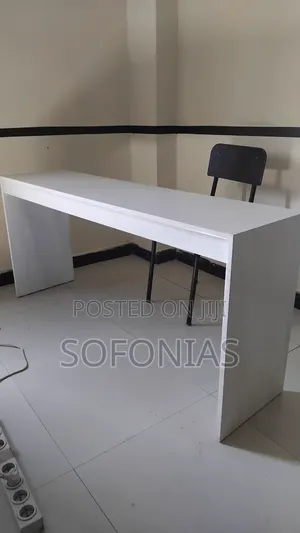 Photo - Student Chair and Table