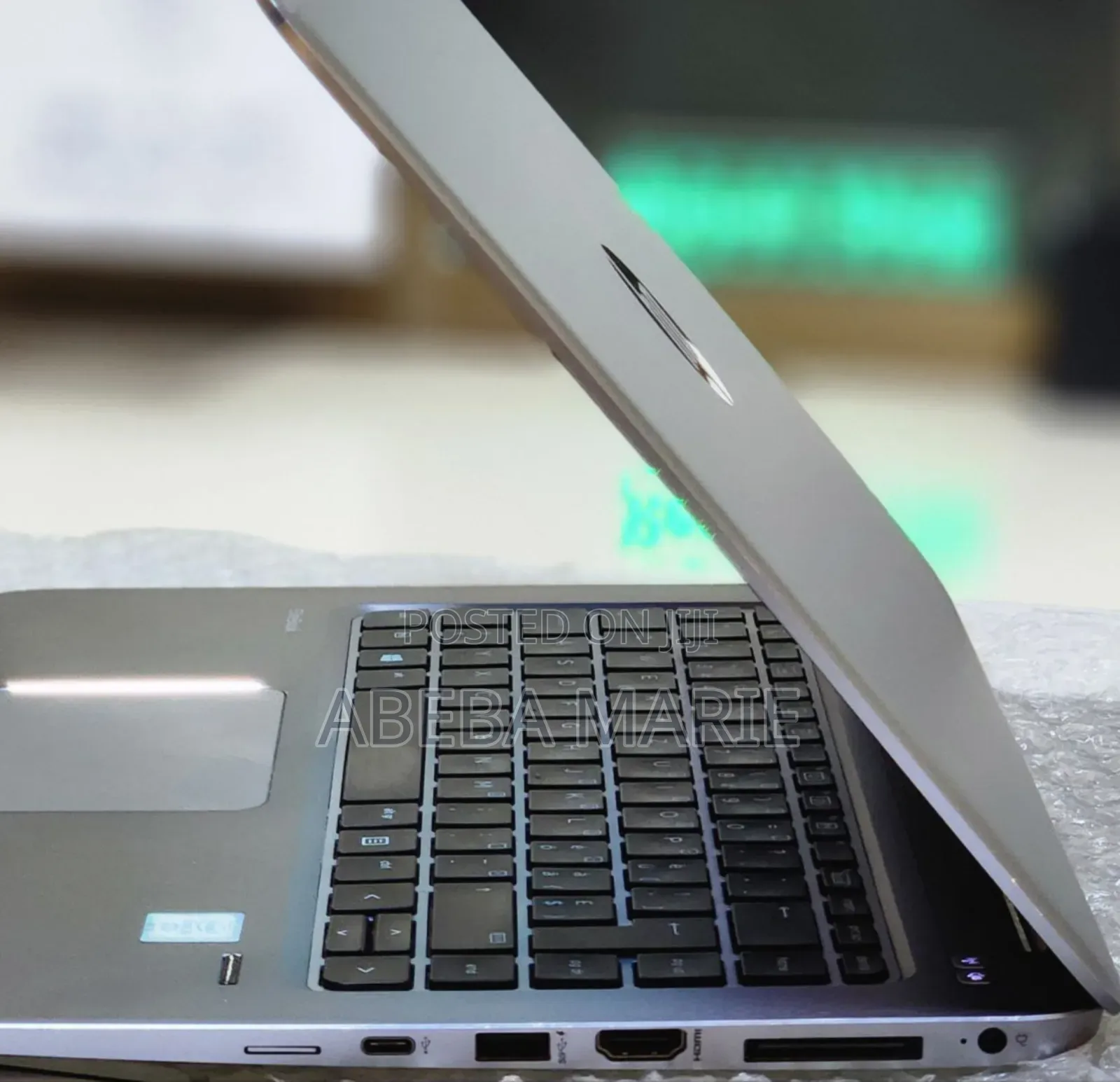 New Laptop HP EliteBook 1040 G3 8GB Intel Core I5 SSD 256GB