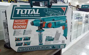 Photo - Hammer Drill Total 800 Watt